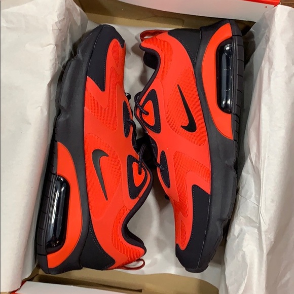 NIKE AIR MAX 200 Habanero Red/Oil Grey - Picture 6 of 16